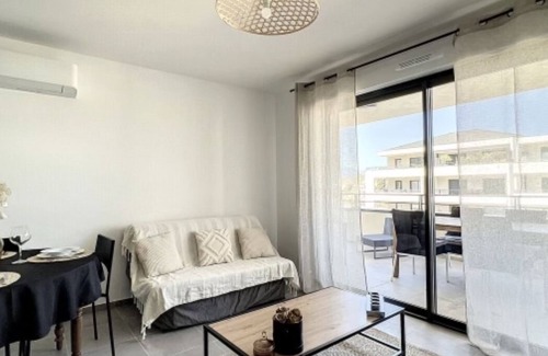 Folelli Apartamento | T2 Centre Folelli Avec Parking à 5min de la Plage