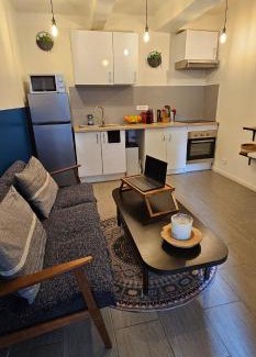 Les Chartreux Apartamento | T2 Chambre Miroir jardin et parking privé Marseille