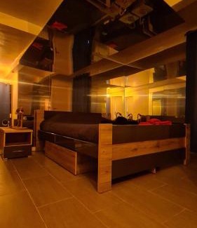 Les Chartreux Apartamento | T2 Chambre Miroir jardin et parking privé Marseille