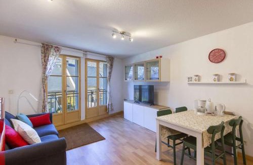 Luz-Saint-Sauveur Apartamento | T2 cosy en centre-ville avec parking, proche commodités, 3 stations de ski, non fumeur - FR-1-402-118