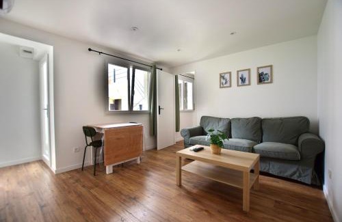 Meze Apartamento | T2 en RDC climatisé à 50m de la plage et du port