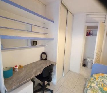 Toulon Apartamento | T2 en villa à 20mn du centre