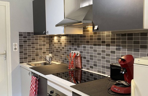 Cauterets Apartamento | T2 ensoleillé avec terrasse et vaste jardin commun