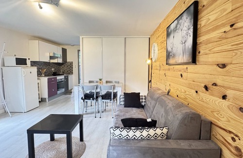 Cauterets Apartamento | T2 ensoleillé avec terrasse et vaste jardin commun