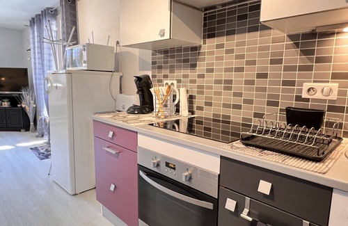 Cauterets Apartamento | T2 ensoleillé avec terrasse et vaste jardin commun