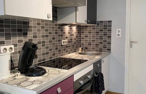 Cauterets Apartamento | T2 ensoleillé avec terrasse et vaste jardin commun