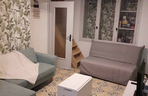 Saint-Julien-en-Saint-Alban Apartamento | T2 in charming Ardèchois village