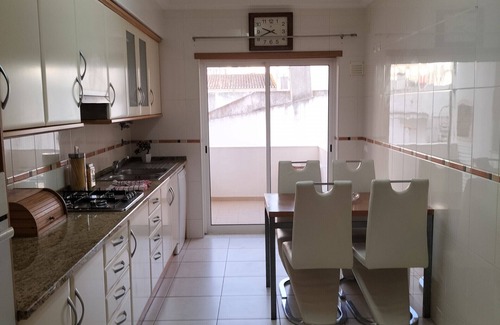 Cavacos Apartamento | T2 Infante AC wifi garage 50 meters from the beach