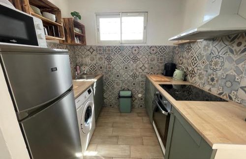 Sausset-les-Pins Apartamento | T2 Jardin Privé, Côté Bleue, Bord de mer