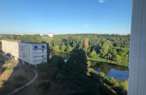 Tours Apartamento | T2 lumineux vue sur Cher, 8mn Gare & centre