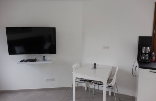 Draix Apartamento | T2 nuevo diseño prox. Digne (04) 4 pers. Garaje, jardín