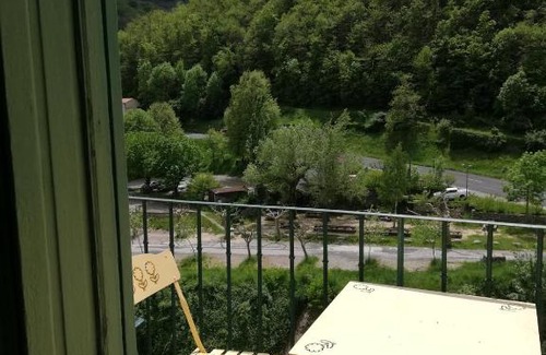 Prats-de-Mollo-la-Preste Apartamento | T2 petite terrasse coeur de ville