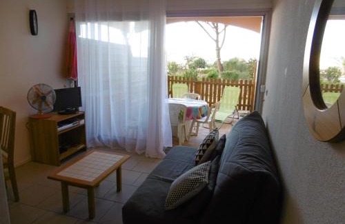 Port Leucate Apartamento | T2 Rez-de-Chaussée, Plage d'Argos, Piscine, Accès Direct Plage, Parking, 4 Pers, Port Leucate - FR-1-798-30