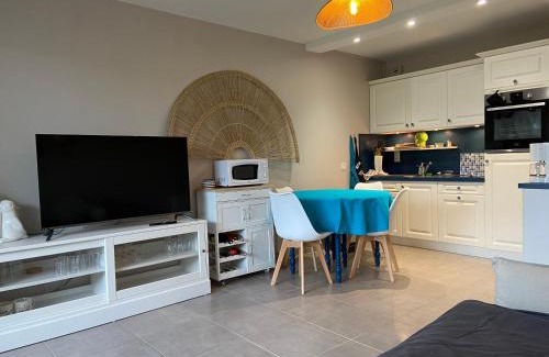 Guerande Apartamento | T2 Rez de jardin piscine parking La Baule