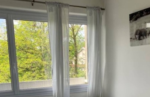 Sevres Apartamento | T2 Vue Imprenable à Sèvres au 8e Étage