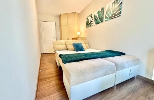 Csarnok negyed Apartamento | T27 Apartment Free Parking