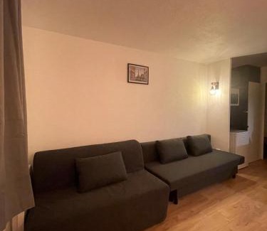 Bussy-Saint-Georges Apartamento | T2D Apartment - Suite BLG proche Disneyland Paris