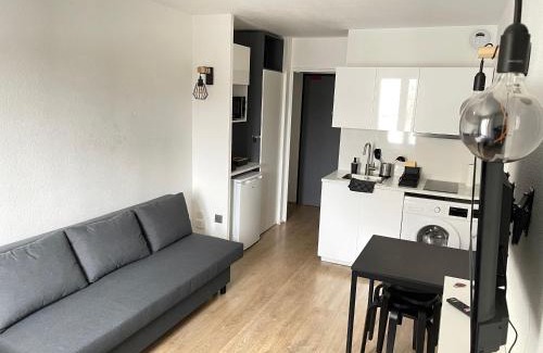 Bussy-Saint-Georges Apartamento | T2D Apartment - Suite UR proche Disneyland Paris