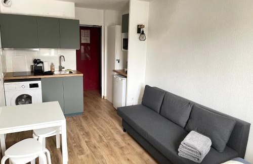 Bussy-Saint-Georges Apartamento | T2D Apartment - Suite TVR proche Disneyland Paris
