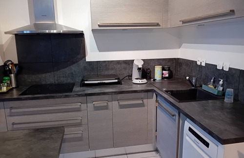 La Farlede Apartamento | T3 apartment in town center, supermarkets 100 m. ideal couple 2 children