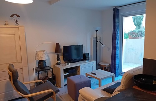 La Farlede Apartamento | T3 apartment in town center, supermarkets 100 m. ideal couple 2 children