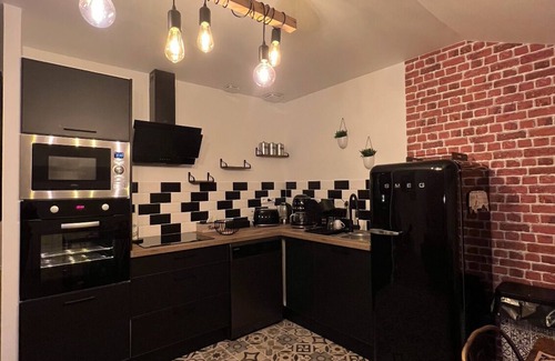 La Ville-du-Bois Apartamento | T3 Apartment - Near Orly/Paris N20 WIFI NETFLIX