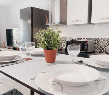 Mediterranee Apartamento | T3 climatisé à la plage