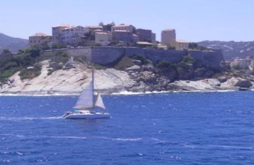 Muro Casa | T3 de apartamento en pueblo cerca de Calvi