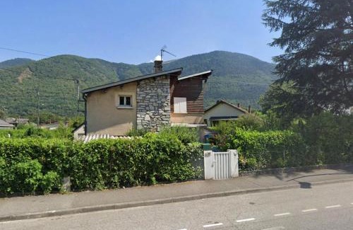 Bagneres-de-Luchon Apartamento | T3 dans villa "Les Douglas"