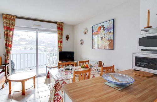 Esquieze-Sere Apartamento | T3 Dúplex 43m², 2 hab, balcón, mascotas permitidas, tranquilo, cerca de servicios, 3 estaciones esquí