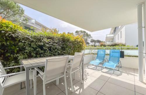 Puget-sur-Argens Apartamento | T3 lumineux avec jardin, parking et piscine
