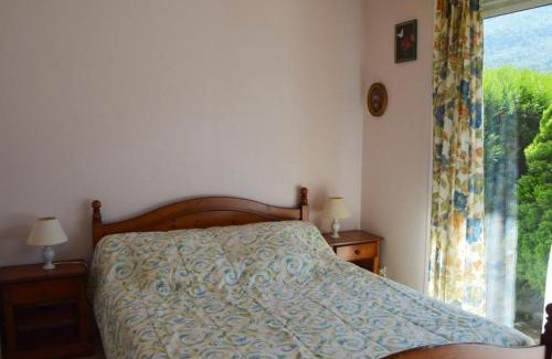 Esquieze-Sere Apartamento | T3 lumineux avec jardin, 6 pers., Wi-Fi, parking, animaux admis - FR-1-402-1