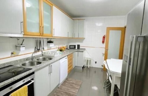 Valongo Apartamento | T3 Perfeito Para Famílias, com Varanda, Churrasqueira e Fácil Acesso à Cidade!