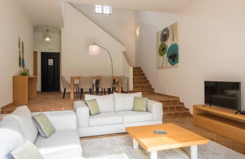 Praia del Rei Casa | T3 Vila dos Principes