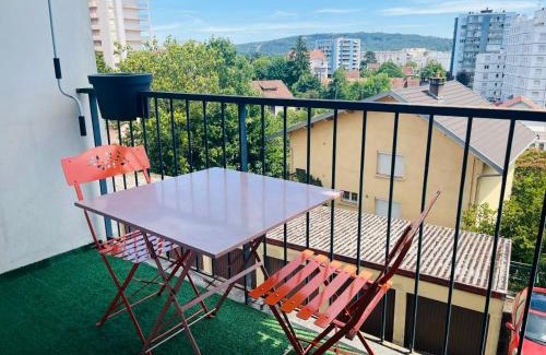 Besancon Old Town Apartamento | T4 3chambres spacieux tout équipé 6 personnes