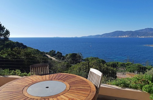 Porticcio Apartamento | "LAS TERRAZAS DEL PANO" EN PORTICCIO, VISTA PANORÁMICA AL MAR CON JARDÍN, T3 DE 76m2