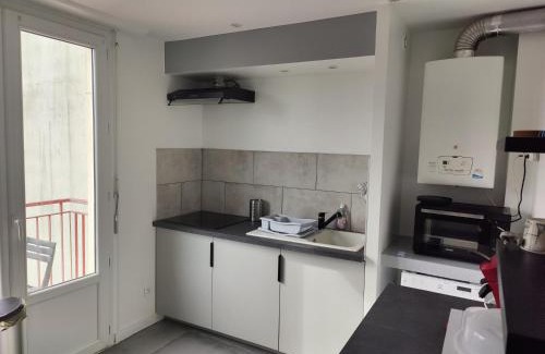Saint-Nazaire Apartamento | T4 coeur de ville, à deux pas de la plage - 3 chambres
