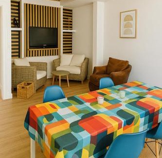 Saint-Nazaire Apartamento | T4 coeur de ville, à deux pas de la plage - 3 chambres