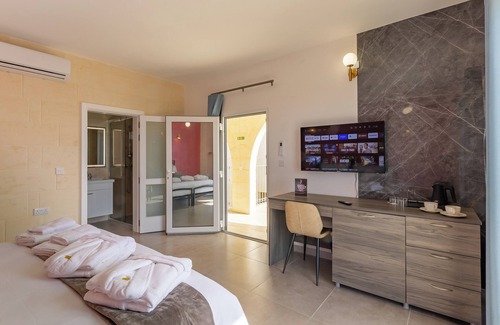 Xewkija Hotel | Ta'Battista B&B with pool Il-Wilġa, IX-XEWKIJA, GĦAWDEX, Malta