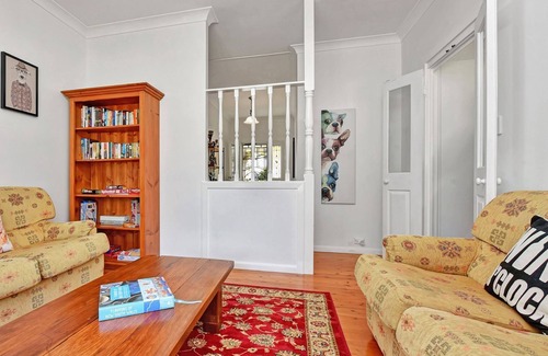 Bellbird Casa | Tabitha Hill Estate (pet friendly) close to wineries and nature