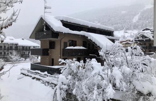 Aprica Apartamento | Tablà - confort ed eleganza a 100 mt dagli impianti