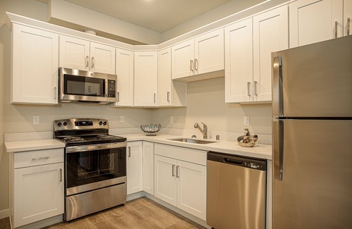 Hilltop Apartamento | Tacoma New 1 Bedroom Apartment near Parks & Hospital