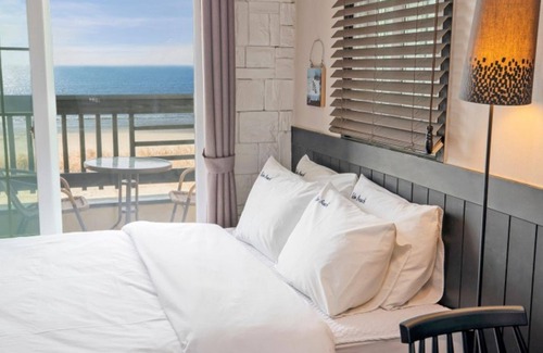 Nam Casa | Taean Palm Beach Pension