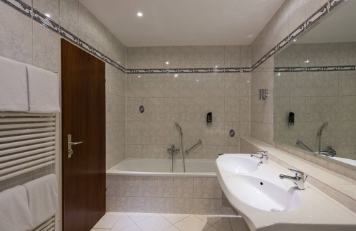 Hoechst Hotel | Tagungshotel Höchster Hof Frankfurt