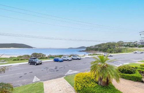Fingal Bay Casa | Tah Villa 1, 68 Marine Dr - stunning views, linen and air con