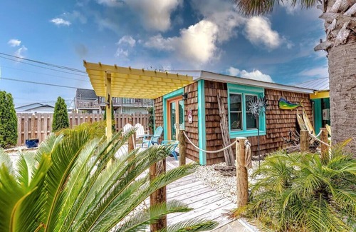 North Carolina Coast Casa | Tahiti at Island Breeze of CB Unique stay Design