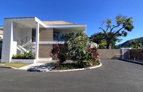 Paea Apartamento | Tahiti Beach Loft - Pool - private beach access