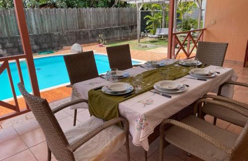 Faaa Casa | TAHITI - Fare Vairai Pool