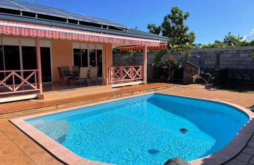 Faaa Casa | TAHITI - Fare Vairai Pool