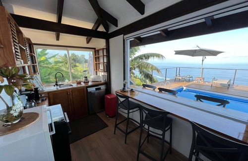 Punaauia Casa | Tahiti, quiet air-conditioned tropical villa, marvelous lagoon and mountain view